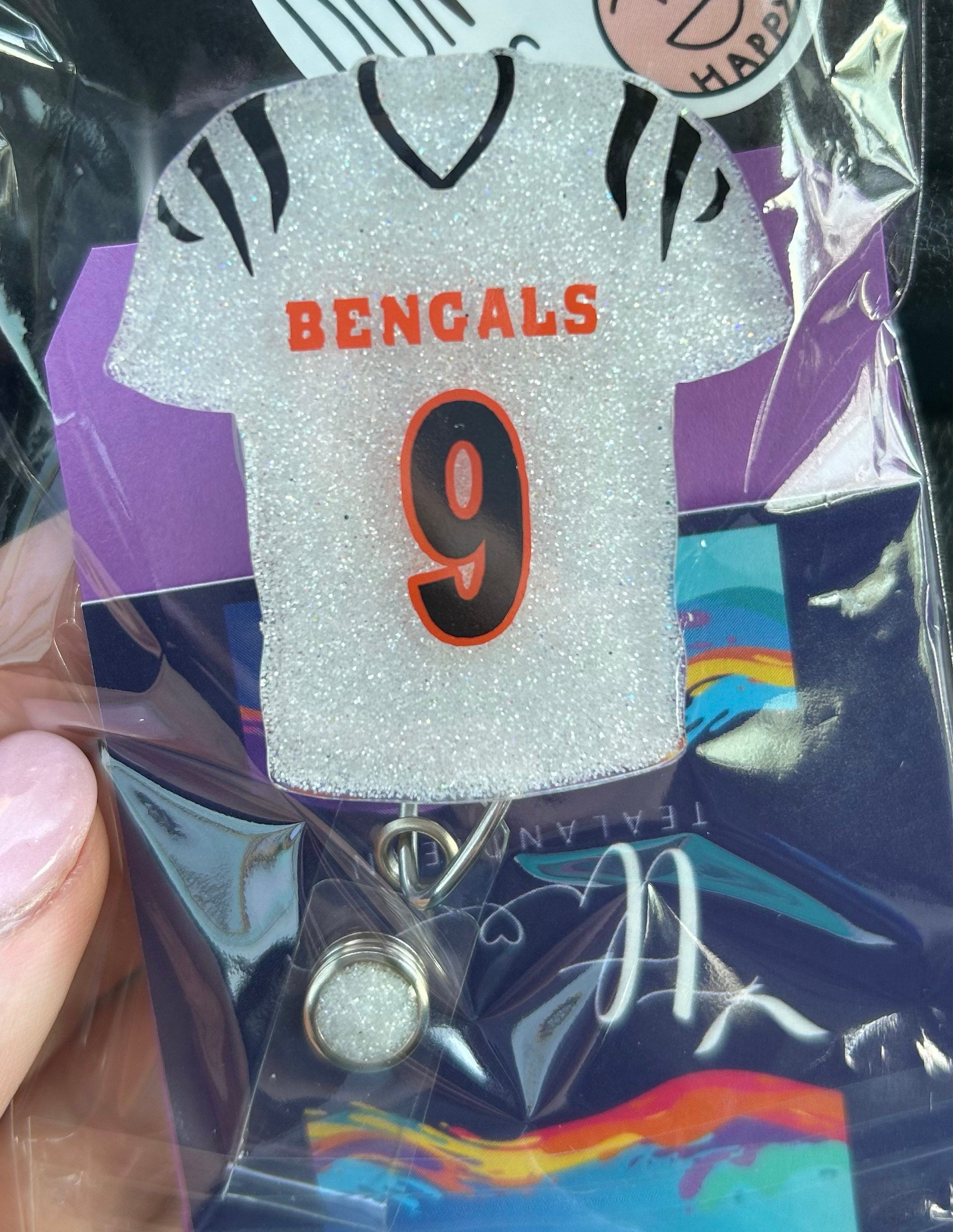 💖Buy 2 Free Shipping💖Personalized Football Team Badge Reel/Magnet