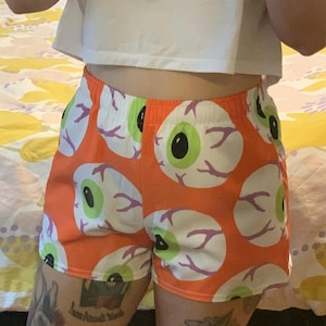 Alyse added a photo of their purchase