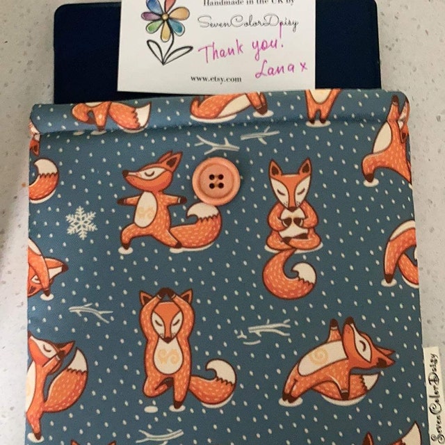 Book Sleeves and iPad / Kindle Covers by SevenColorDaisy