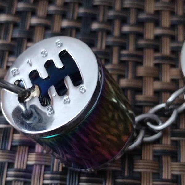 High-quality Engine Cover Keychain With Free Shipping: A Stylish and ...