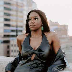 Tonisha added a photo of their purchase