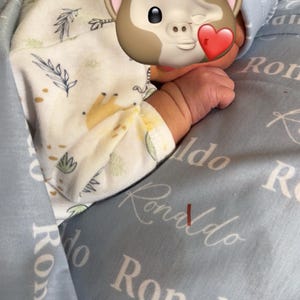 Araceli added a photo of their purchase