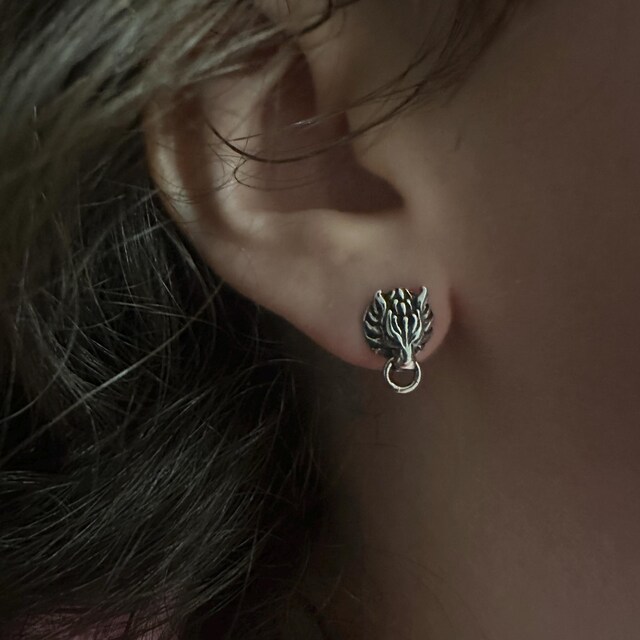 Sterling Silver FF7 Wolf Stud Earrings FFVII Cloud Wolf Earring