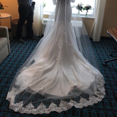 1 Tier Cathedral Veil ivory Chapel Lace Veilchantilly Lace - Etsy