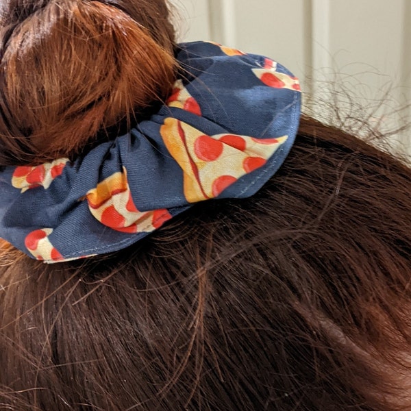 Turtle Scrunchie - Blue Ocean Sea Turtle Scrunchie - Marine Life Scrunchie - Cute Turtle Gifts ...