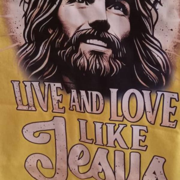 How to Decorate with Vintage Decor - Sarah Joy