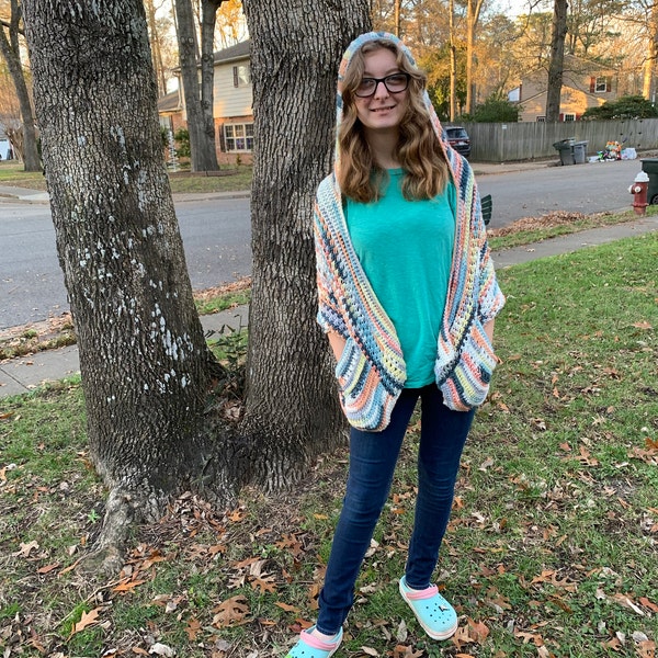 wickedly hooded pocket shawl