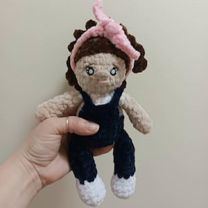 Leticia added a photo of their purchase