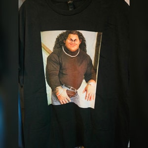 Stephanie added a photo of their purchase