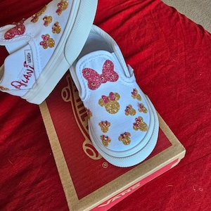 Valenie added a photo of their purchase