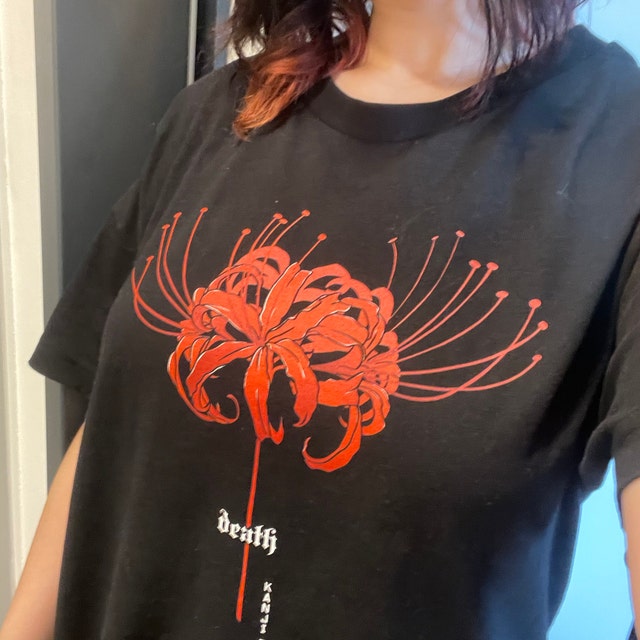 Unisex Oversized Shirt, Spider Lily, Aesthetic Japan
