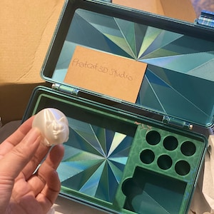 Annie added a photo of their purchase