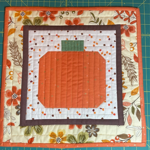 Striped Pumpkin Mini Quilt PDF Pattern - Etsy