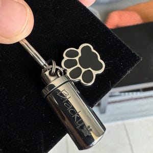 Jaric added a photo of their purchase