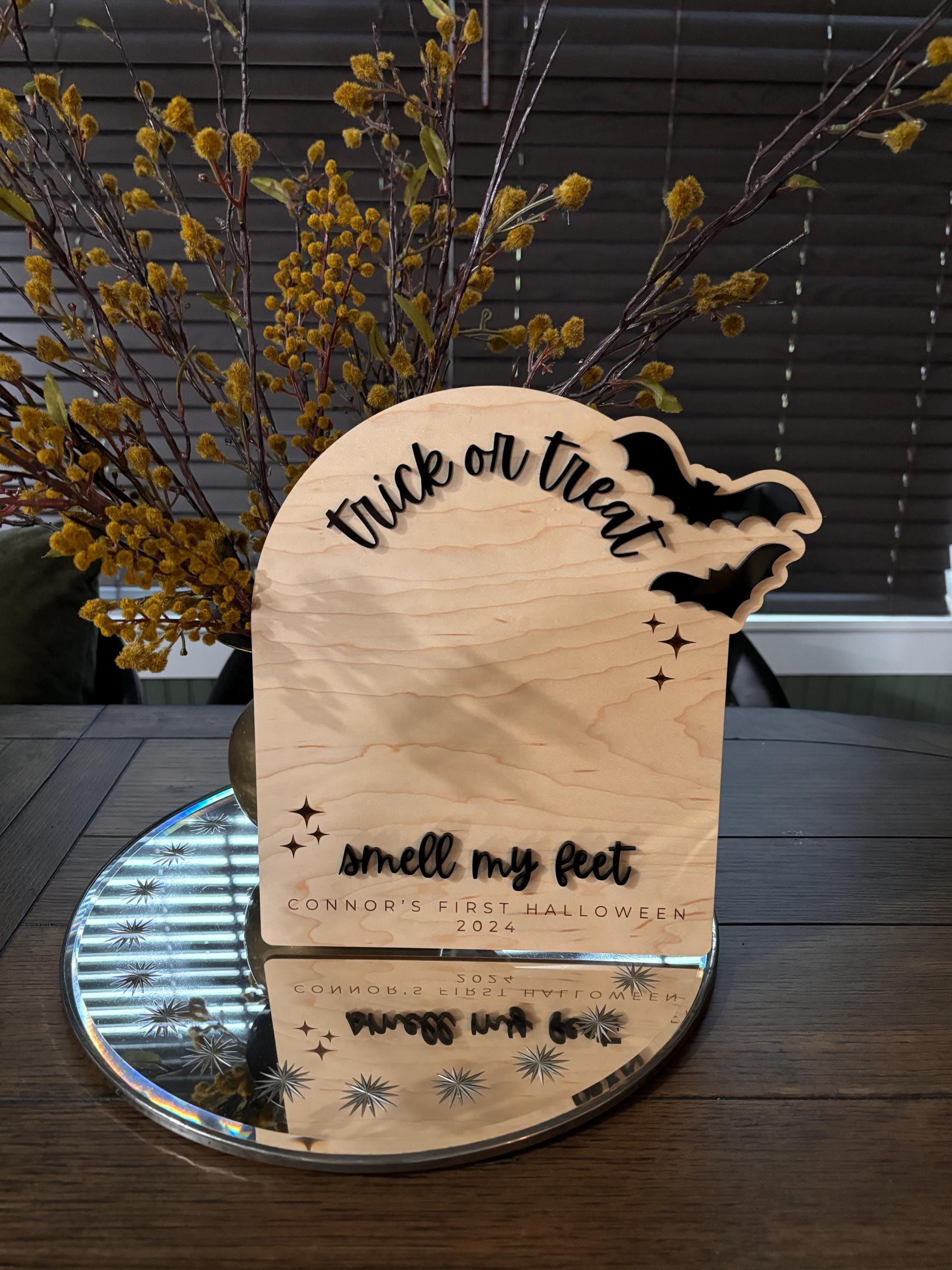 Halloween Footprint or Handprint Art Sign | Trick or Treat | My Little Boo | Baby’s First Halloween Keepsake | Kid Craft | 2024 | Engraved