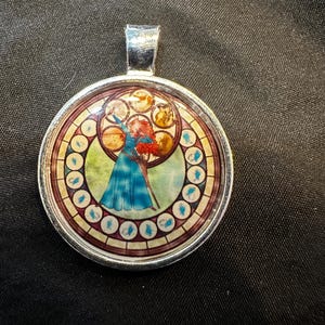 Elizabeth added a photo of their purchase