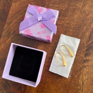 Victoria Todd added a photo of their purchase