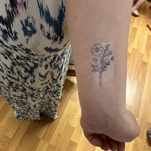 Alice added a photo of their purchase