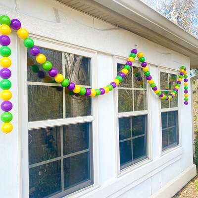 large mardi gras ball garland