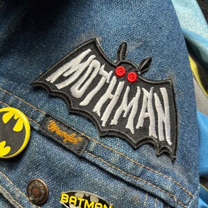 Patch Thermocollant/brodé Mothman - Monstre, Légende Urbaine - 1 Pièce - Neuf