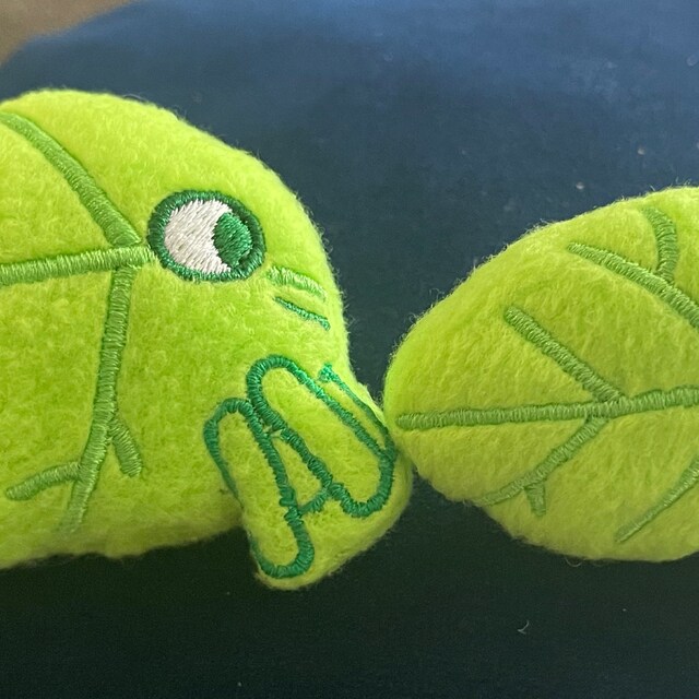 Walking Leaf Plushie, Leafy SMALL or Extra Small Ornament - Etsy