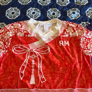 Alyssa added a photo of their purchase