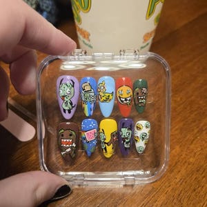 Makayla added a photo of their purchase