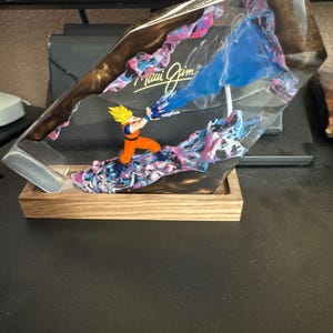 Eduardo added a photo of their purchase
