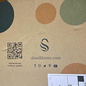Sharee added a photo of their purchase