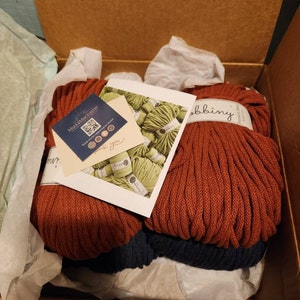 V. added a photo of their purchase