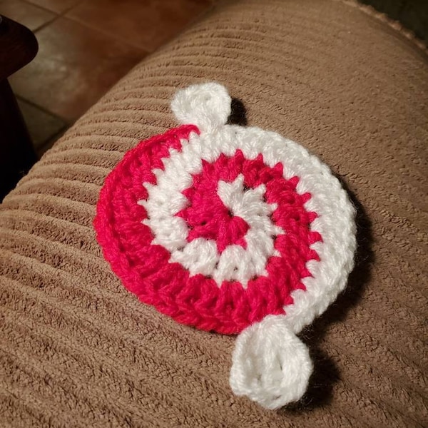 CROCHET PATTERN to Make a Christmas Peppermint Candy Pinwheel Coaster ...