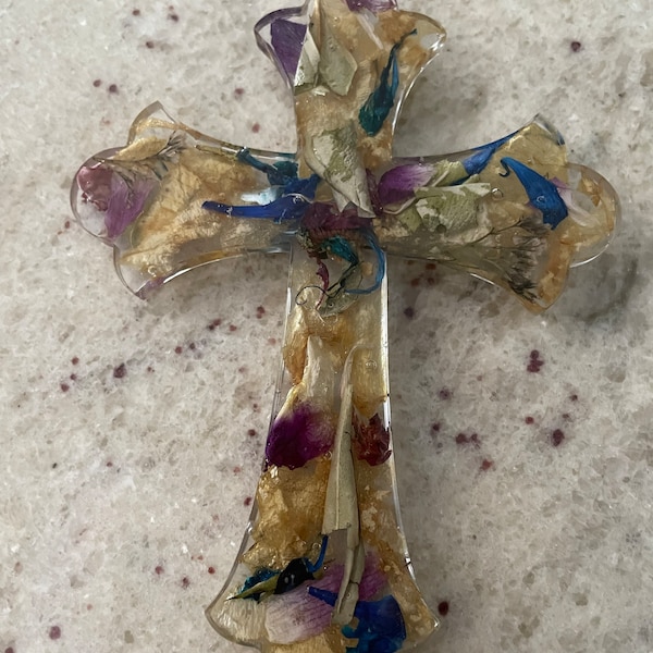 Memorial Flower Cross – Custom Resin Keepsake Made With Preserved