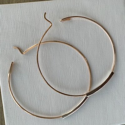•SO FLY HOOPS• intarsia + mixed metal hoop earrings main image 1
