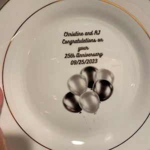 Anushka added a photo of their purchase