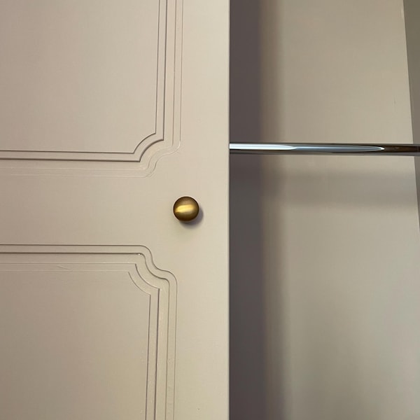 Antique Brass Cabinet Hardware - Shaker Style Knobs & Pulls - Etsy