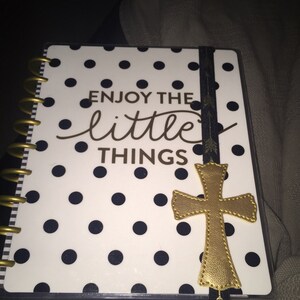 Lyndsey added a photo of their purchase