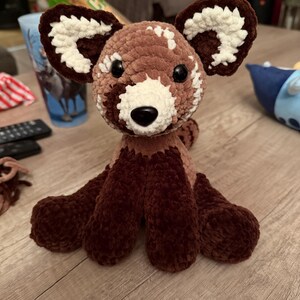 かぎ針編みで作るレッサーパンダの編みぐるみパターン | ジャングル