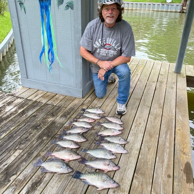 Gabarits de crappie attachés à la main - Canada