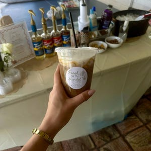 Yoselin added a photo of their purchase