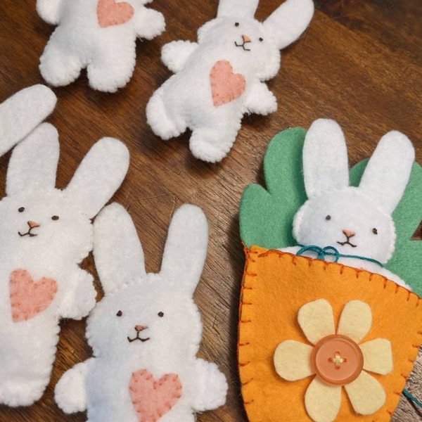 Bunny Rabbit Tin Play Set Felt Sewing Pattern Toy Easter Spring Carrot ...