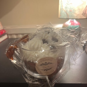Faiza added a photo of their purchase