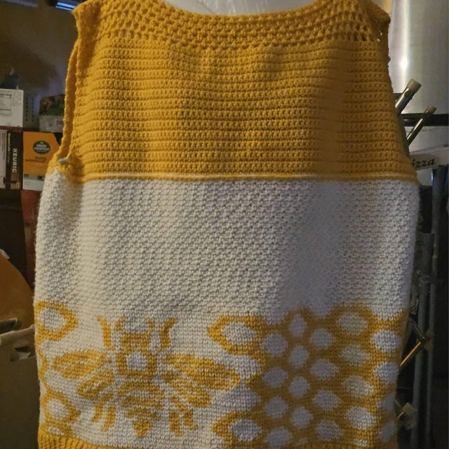 A customer's finished Queen Bee Tank Top Crochet Pattern + Video
