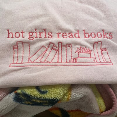 T-shirt Unisexe Original « J’ai Posé Mon Livre Pour être Ici » – Coton Doux Et Léger
