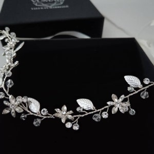 JONKY Braut-Haarrebe Silber – Mit Kristallblüten & Blättern, Handarbeit Für Hochzeit & Fest
