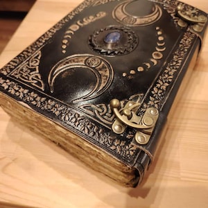 Rémi added a photo of their purchase
