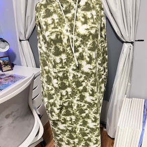 Victoria added a photo of their purchase