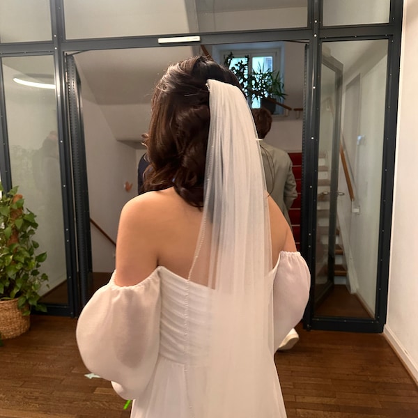 Two-tier Luxurious  Wedding Veil with Golden Lace