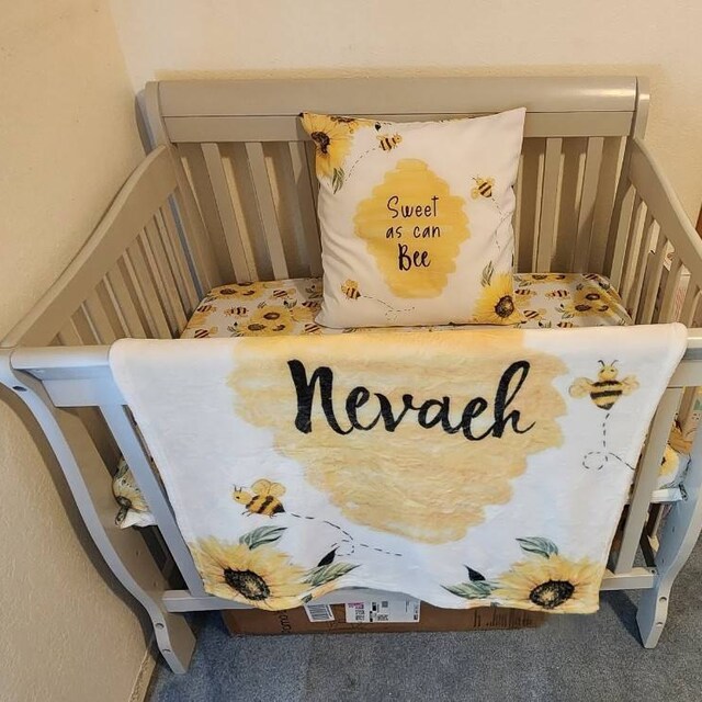 Bee Crib Bedding Set Baby Girl Nursery Bedding Sunflower Crib Bumble Bee Nursery Baby Girl Crib Set Yellow Personalized Bee Baby Blanket Etsy