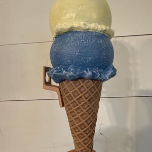 Kasey added a photo of their purchase