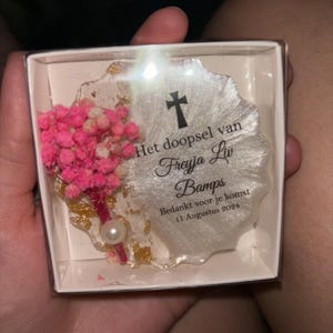 Estefany added a photo of their purchase